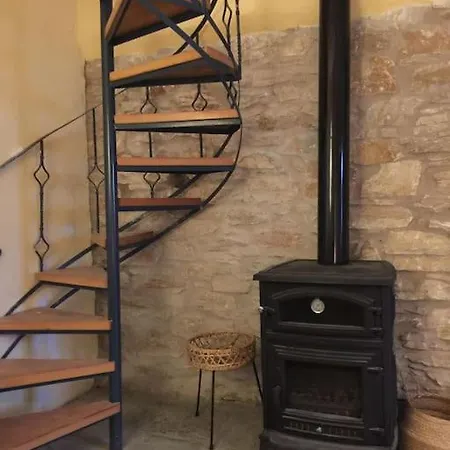 Feriehus Viento: A Charming In Triantaros ✮