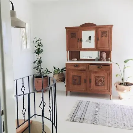 Viento: A Charming In Triantaros ✮ Feriehus Triandáros