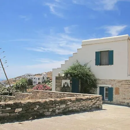 Feriehus Viento: A Charming In Triantaros ✮ Triandáros
