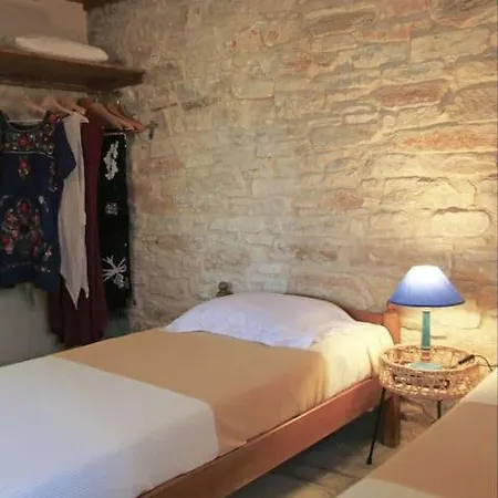 Feriehus Viento: A Charming In Triantaros ✮